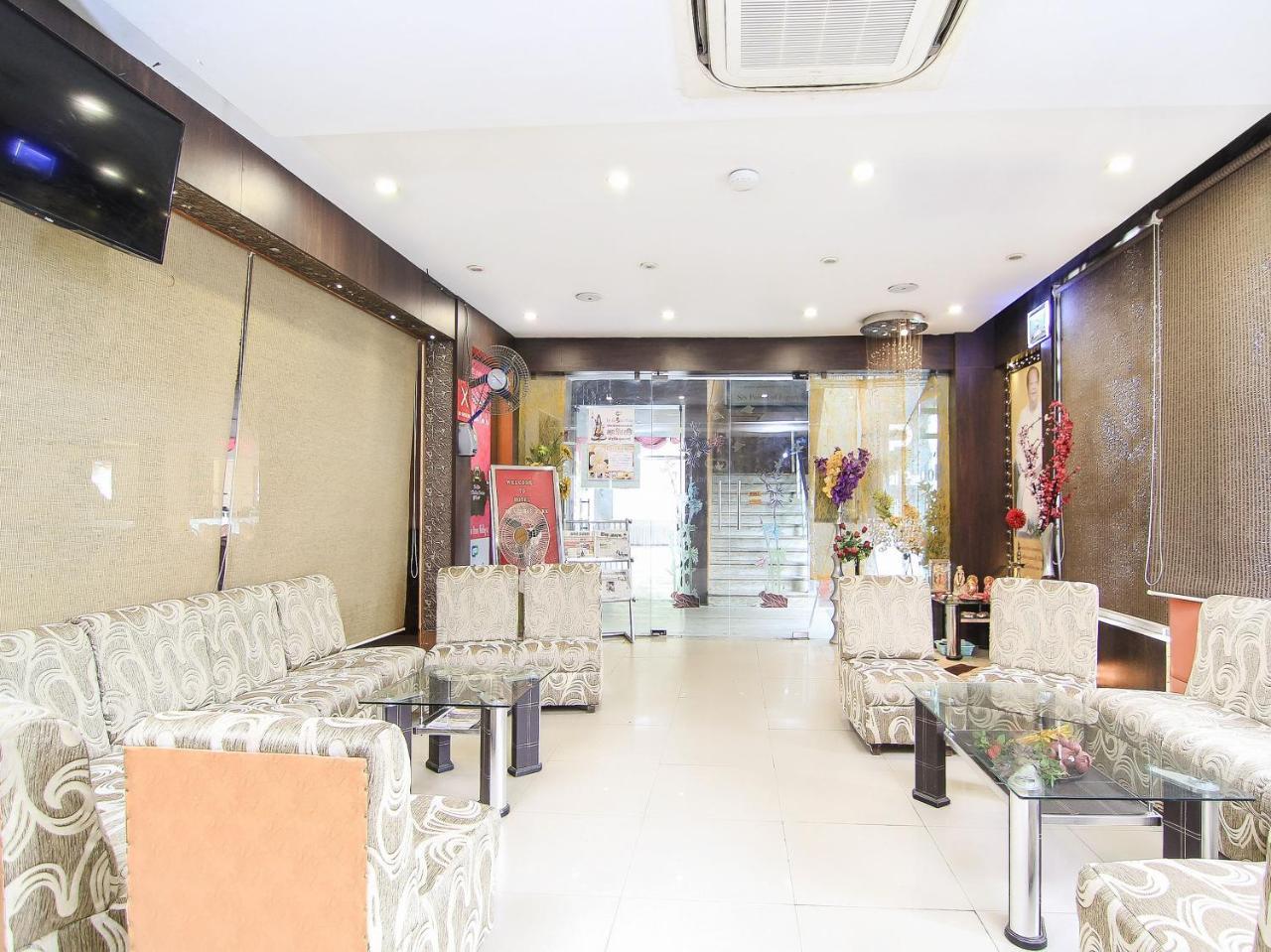 Hotel Oyo 3683 De Global Park Hasanganj Exterior foto